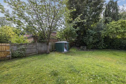 Flat 1, 11 Normanton Road, South Croydon, CR2 7AE