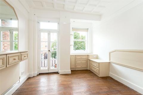 1 bedroom flat for sale, Neville Court, Abbey Road, St John's Wood, London