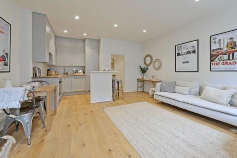 1 bedroom flat to rent - Nottingham Place, London W1U