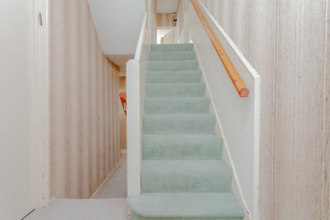 15 Lavers Road, London, N16 0DU
