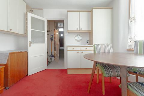 15 Lavers Road, London, N16 0DU