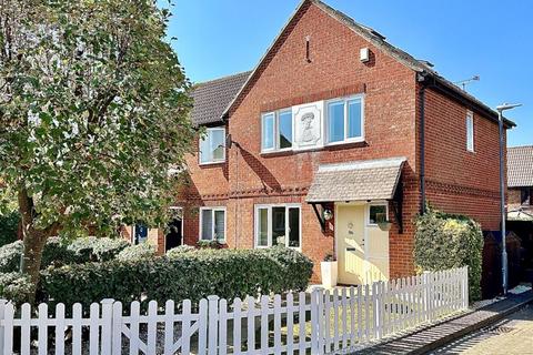 4 bedroom semi-detached house for sale - Pilkingtons, Church Langley