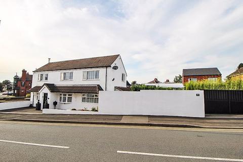 3 bedroom detached house for sale - Redhall Road, LOWER GORNAL, DY3 2NL