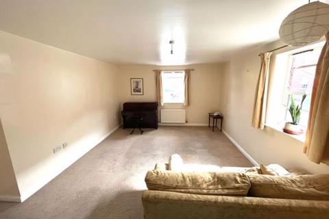 2 bedroom apartment for sale - Horseshoe Crescent, Great Barr, Birmingham B43 7BQ