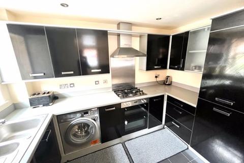 2 bedroom apartment for sale - Horseshoe Crescent, Great Barr, Birmingham B43 7BQ