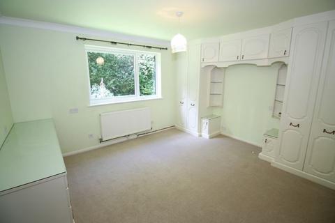 2 bedroom apartment for sale - Tadworth