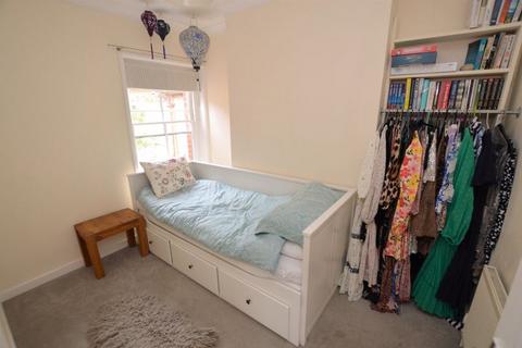 25 Eashing Lane, Godalming, GU7 2JZ
