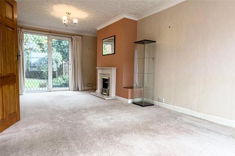 62 Whitegate Road, Chadderton, Oldham, OL9 9PW