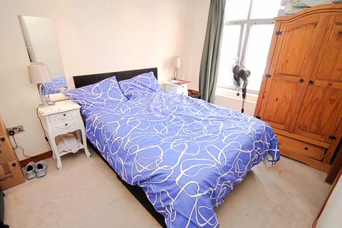 2 bedroom apartment for sale, Station Road, Harrow