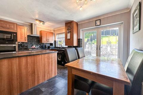 2 bedroom semi-detached house for sale - Lyneside Road, Knypersley, ST8 6SD