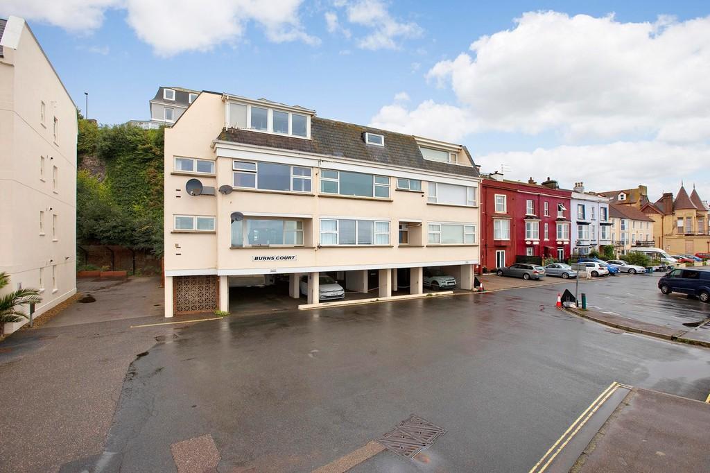 Marine Parade, Dawlish EX7 2 bed apartment for sale £299,950