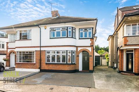 22 Cranbrook Drive, Gidea Park, Romford, RM2 6AP