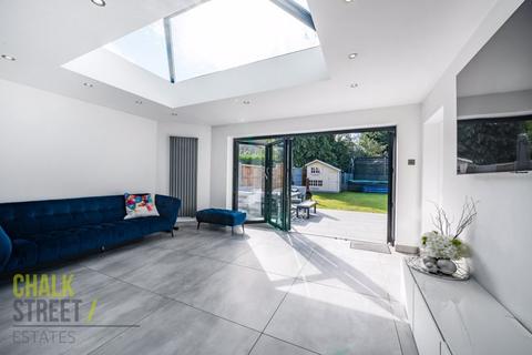 22 Cranbrook Drive, Gidea Park, Romford, RM2 6AP