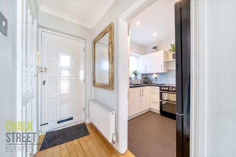 22 Durham Avenue, Romford, RM2 6JS