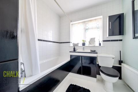22 Durham Avenue, Romford, RM2 6JS