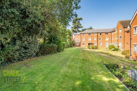2 bedroom apartment for sale, Draper Court, Mavis Grove, Hornchurch, RM12