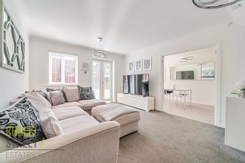 16 Jasmine Road, Rush Green, Romford, RM7 0WZ