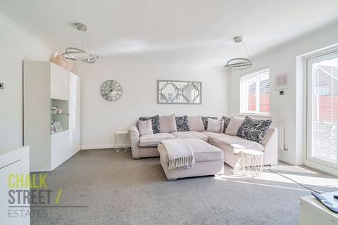16 Jasmine Road, Rush Green, Romford, RM7 0WZ