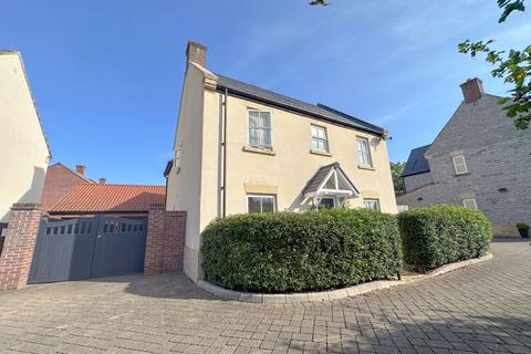 4 bedroom detached house for sale, Bourke Road, Shepton Mallet