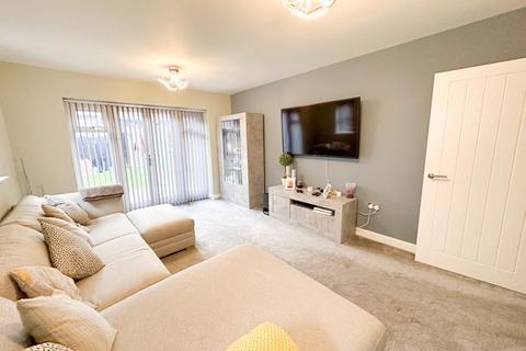 49 Bourke Road, Shepton Mallet, BA4 4FS