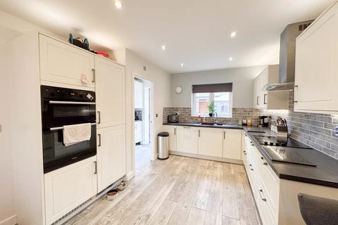 49 Bourke Road, Shepton Mallet, BA4 4FS