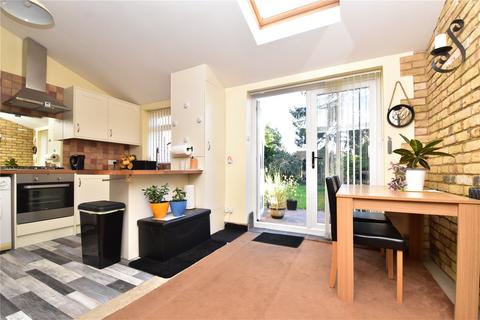 2 Carleton Road, Dartford, DA1 1SS