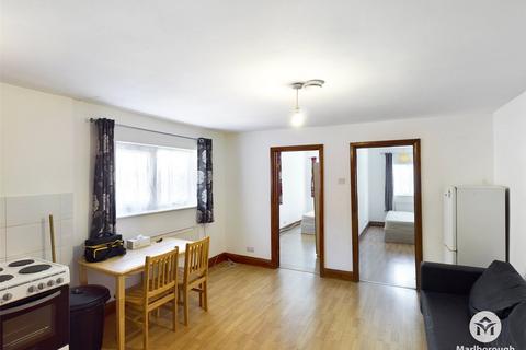 2 bedroom property to rent, Leytonstone Road, Stratford London, E15