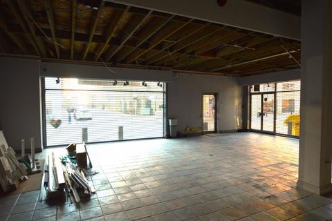 Retail property (high street) to rent, 26 Baddow Road, Chelmsford, Essex, CM2