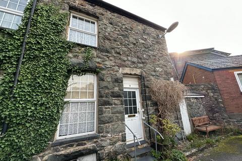 3 bedroom end of terrace house for sale, 5 Bryn Meurig Buildings, Lombard Street, Dolgellau LL40 1DS