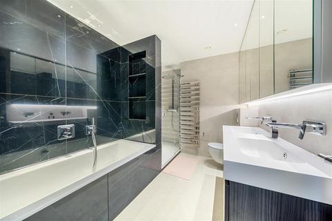 3 bedroom apartment for sale - Fitzjohn's Avenue, Hampstead, NW3