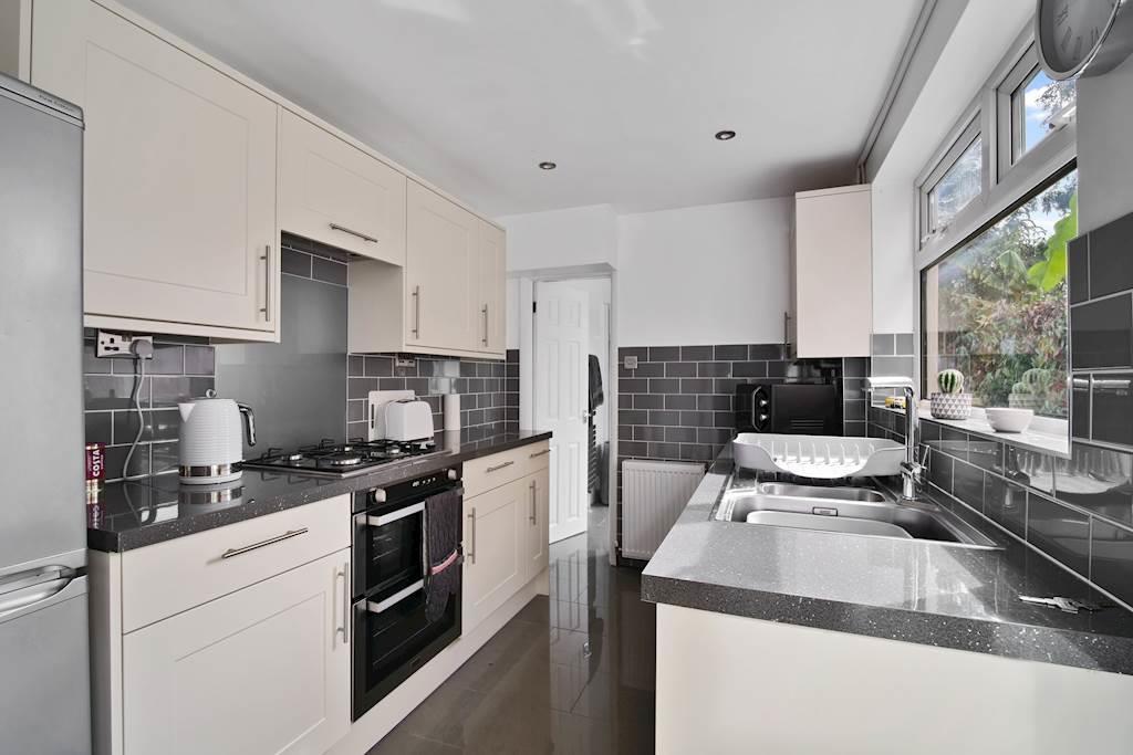 Kitchen Adelaide Road.jpg