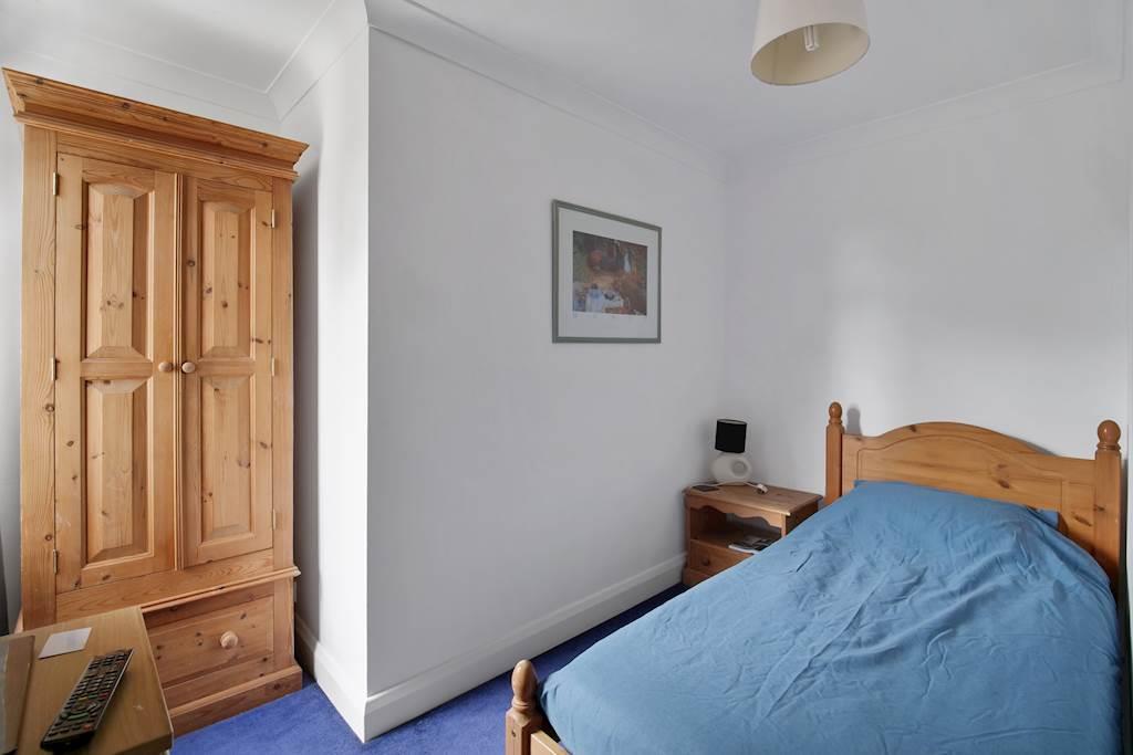 Bedroom Adelaide Road.jpg