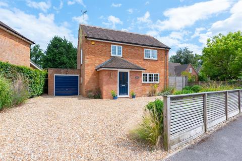 20 Northfield Road, Sherfield On Loddon, Hook, RG27 0DR