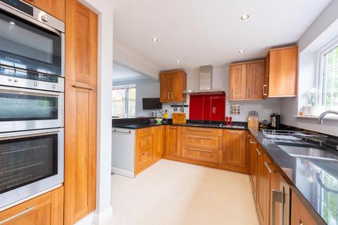 20 Northfield Road, Sherfield On Loddon, Hook, RG27 0DR