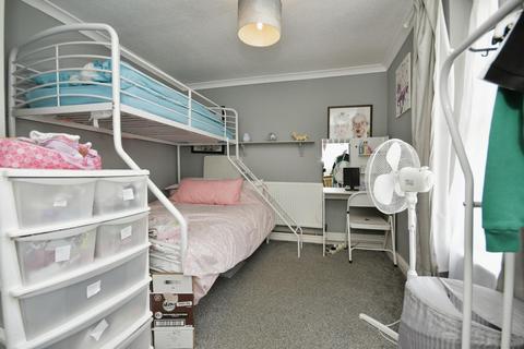 115 Hazlebarrow Crescent, Sheffield, S8 8AP