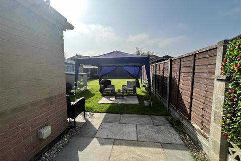 13 Briar Drive, York, YO31 9DP