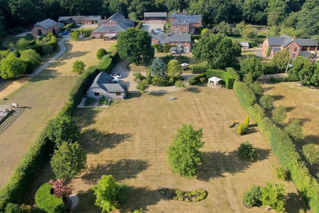 Harbridge Court, Somerley, Ringwood, BH24 5 bed detached house for sale
