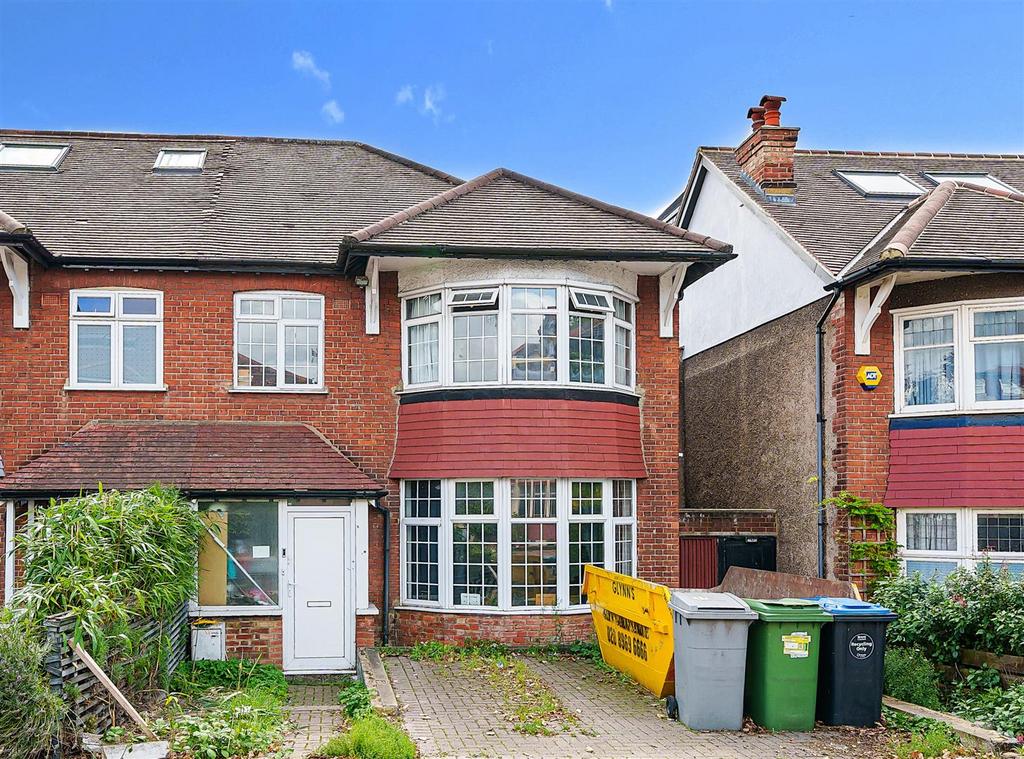 Donnington Road, London NW10 3 bed semidetached house for sale £995,000