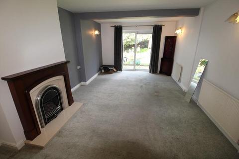 4 bedroom semi-detached house for sale - High Park Avenue, Stourbridge