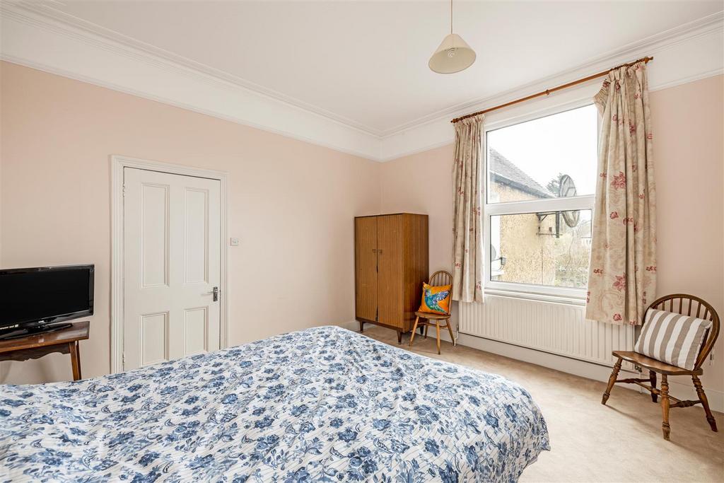 2 Milverton Road Hi-21.jpg