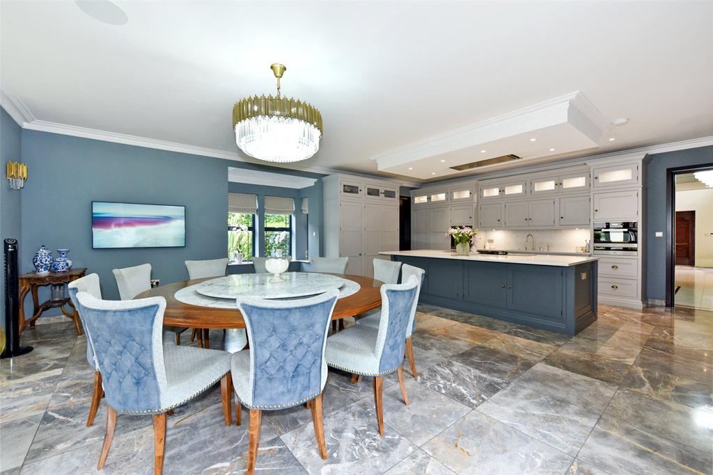 Kitchen/Dining