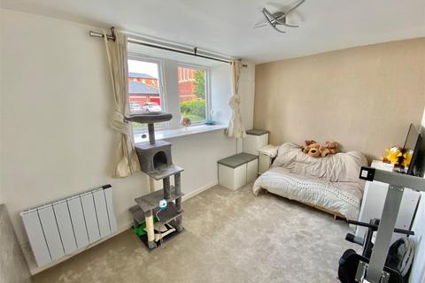 2 bedroom ground floor flat for sale, Pavilion Way, Macclesfield