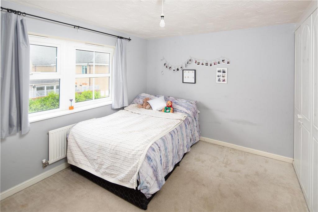 17-bedroom 2.jpg