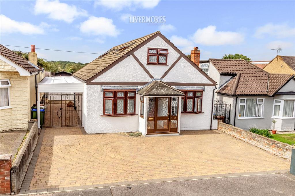 Heathview Avenue, Crayford, Dartford, Kent 4 bed detached house for
