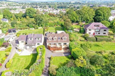 Herontye Castle Hill, Llanblethian, Cowbridge, CF71 7JN
