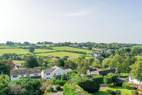 Herontye Castle Hill, Llanblethian, Cowbridge, CF71 7JN