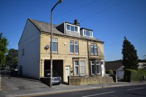 4 bedroom semi-detached house for sale, Otley Road, Bingley