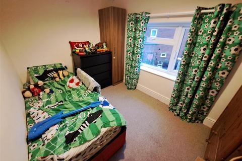 3 bedroom semi-detached house for sale - Bronywaun, Chirk, Wrexham