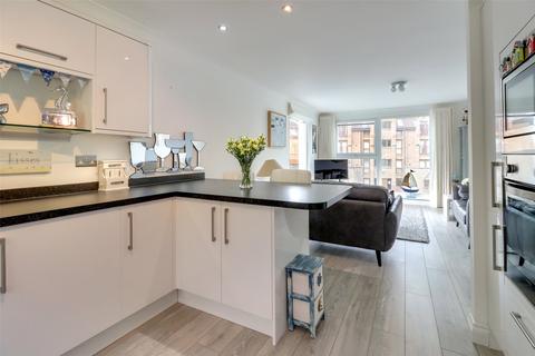 4 Trinity Court, Westward Ho, Bideford, EX39 1LT