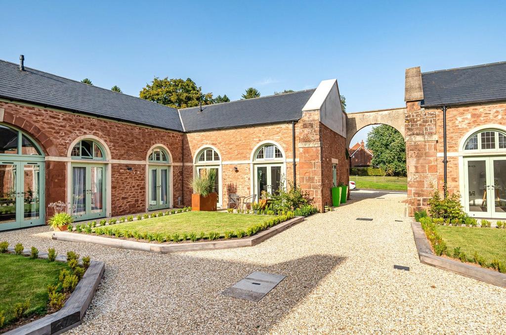 South Drive, Sandhill Park, Lydeard, Taunton, TA4 2 bed